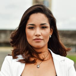 Dra. Thais Rodrigues